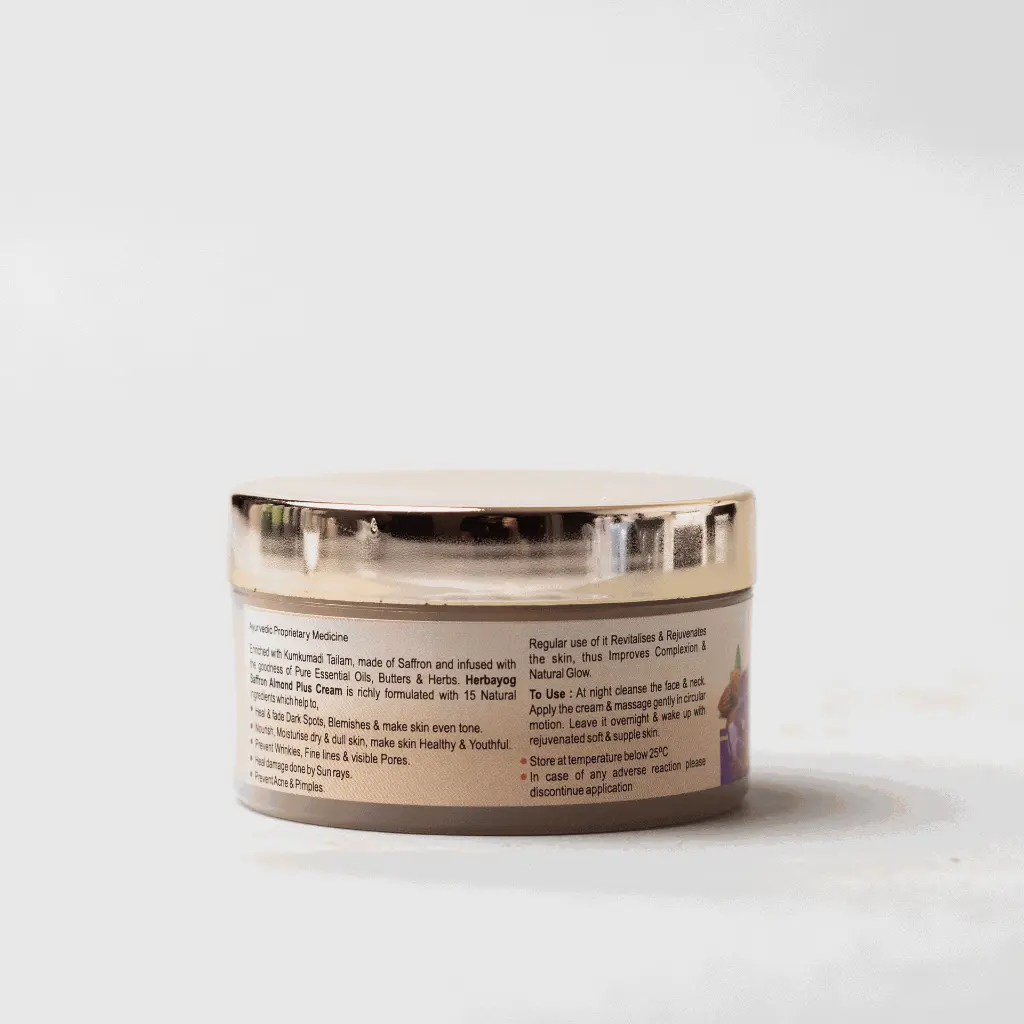 SAFFRON_ALMOND_CREAM02.webp